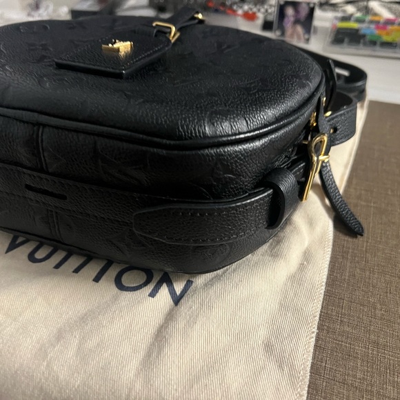 💥SOLD💥Boite Chapeau Souple MM Louis Vuitton - Picture 6 of 6